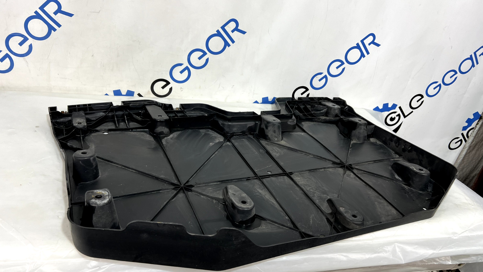 ⭐️2014-2020 MASERATI QUATTROPORTE REAR UNDERBODY SPLASH SHIELD GUARD COVER OEM