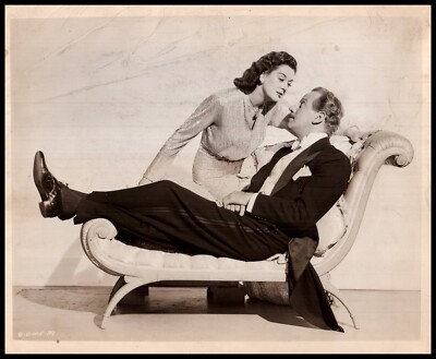 Rosalind Russell (1942)    Beauty Hollywood Actress Vintage Photo K 174