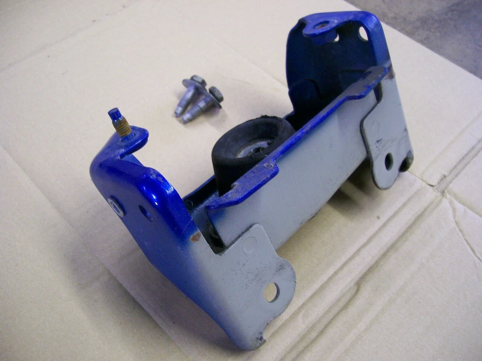 CAJA DE CAMBIOS DE MOTOR PEUGEOT 206 CC N/S/F SOPORTES DE MONTAJE DE GOMA FUERA AÑO 2006 Foto 4 de 4