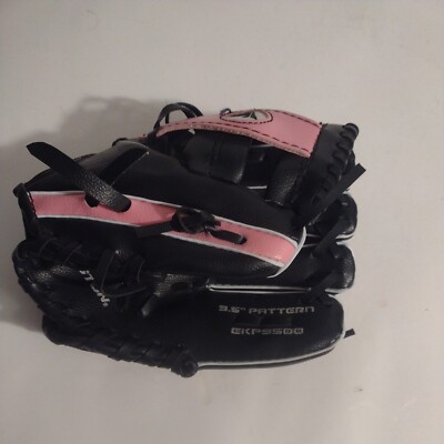 Easton EKP9500 Youth Girls Kids Baseball T-Ball Glove 9.5  Black And Pink 