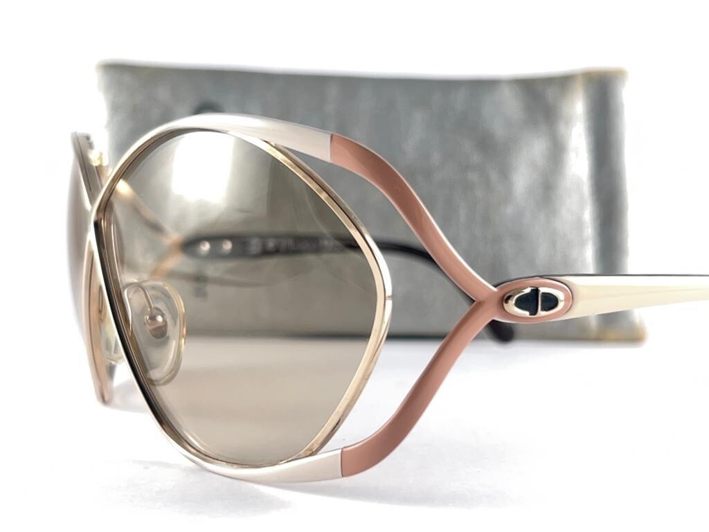 NEW VINTAGE CHRISTIAN DIOR 2056 42 BUTTERFLY STYLE 1980'S NEW VINTAGE CHRISTIAN DIOR 2056 42 BUTTERFLY STYLE 1980'S
