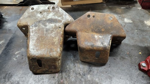 1977.5 To 1979 Ford F150 F250 F350 Bronco 4x4 Engine Perch Stand 351M/400