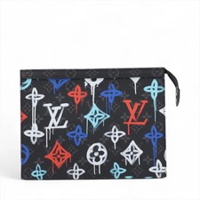 Louis Vuitton Monogram Eclipse Pochette VOYAGE MM M81803 Black There was an RFID