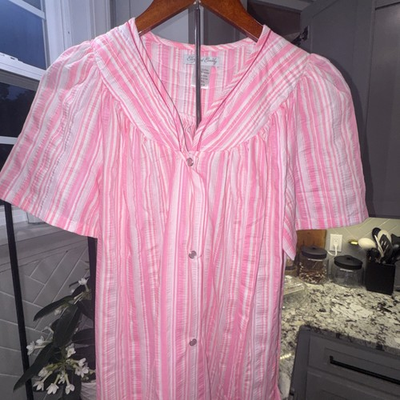 #ad Emily Pearl Snap House Coat Patio Dress Pink White Stripes Pockets S A54 $16.50