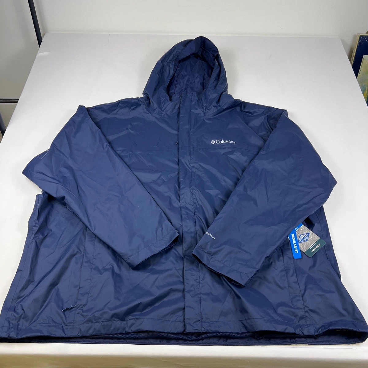25+ Columbia Omni-Tech Coats & Jackets for Men for sale | Updated