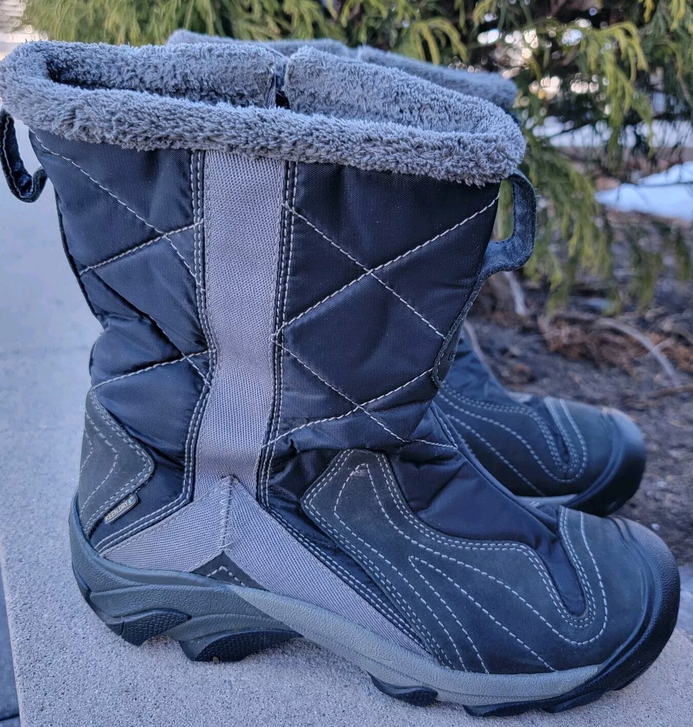 Stivali donna KEEN BETTY impermeabili invernali isolanti colore nero taglia 9 cerniera laterale