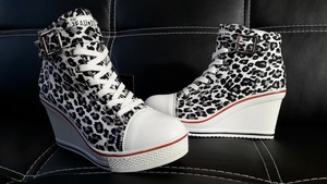 basket scratch léopard femme