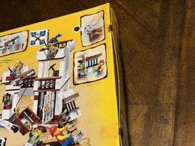New Sealed Box LEGO Pirates: Soldiers Fort (70412) 2015 Retired