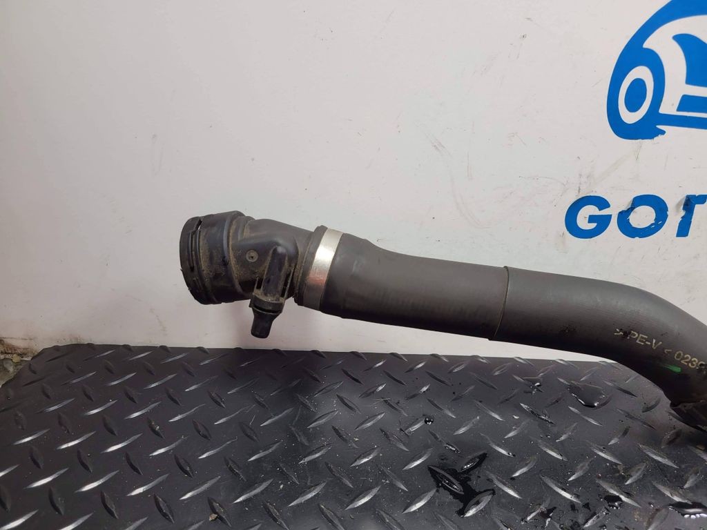BMW 1 F20 F21 2015 Diesel engine water coolant pipe hose 8514077 LIQ354