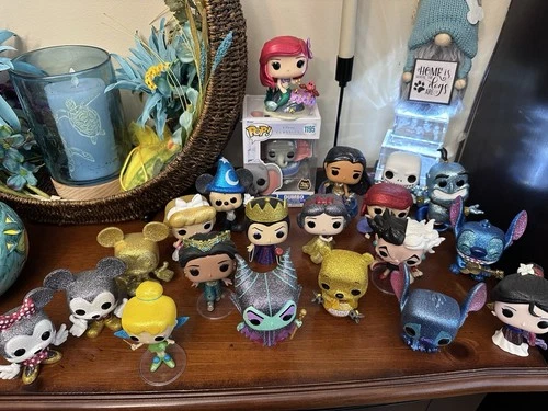 Funko Pop Disney Lot 21 pieces Glitter, HTF