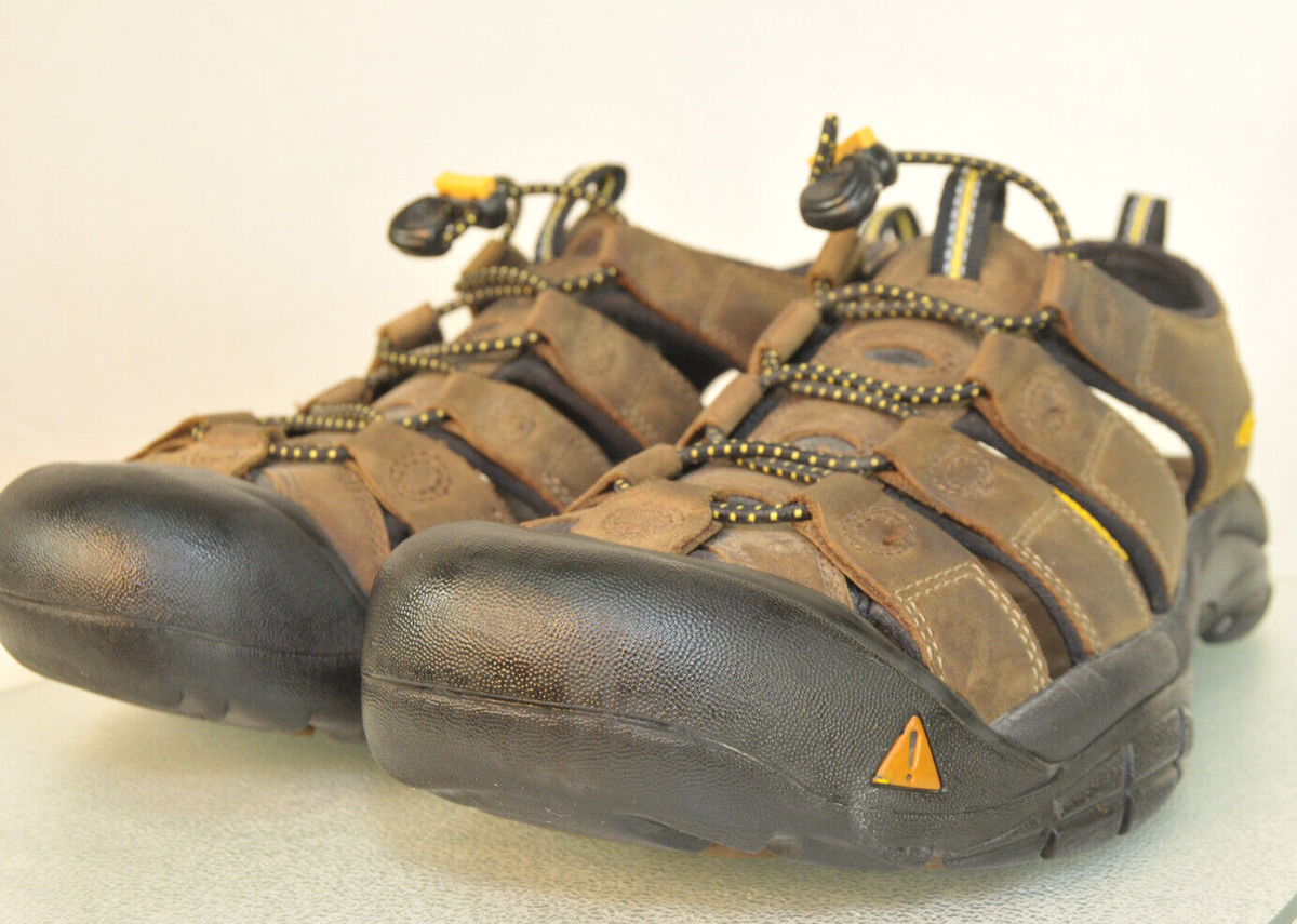 Keen Mens US Size 11 Newport Leather Water Sandals With Toe 