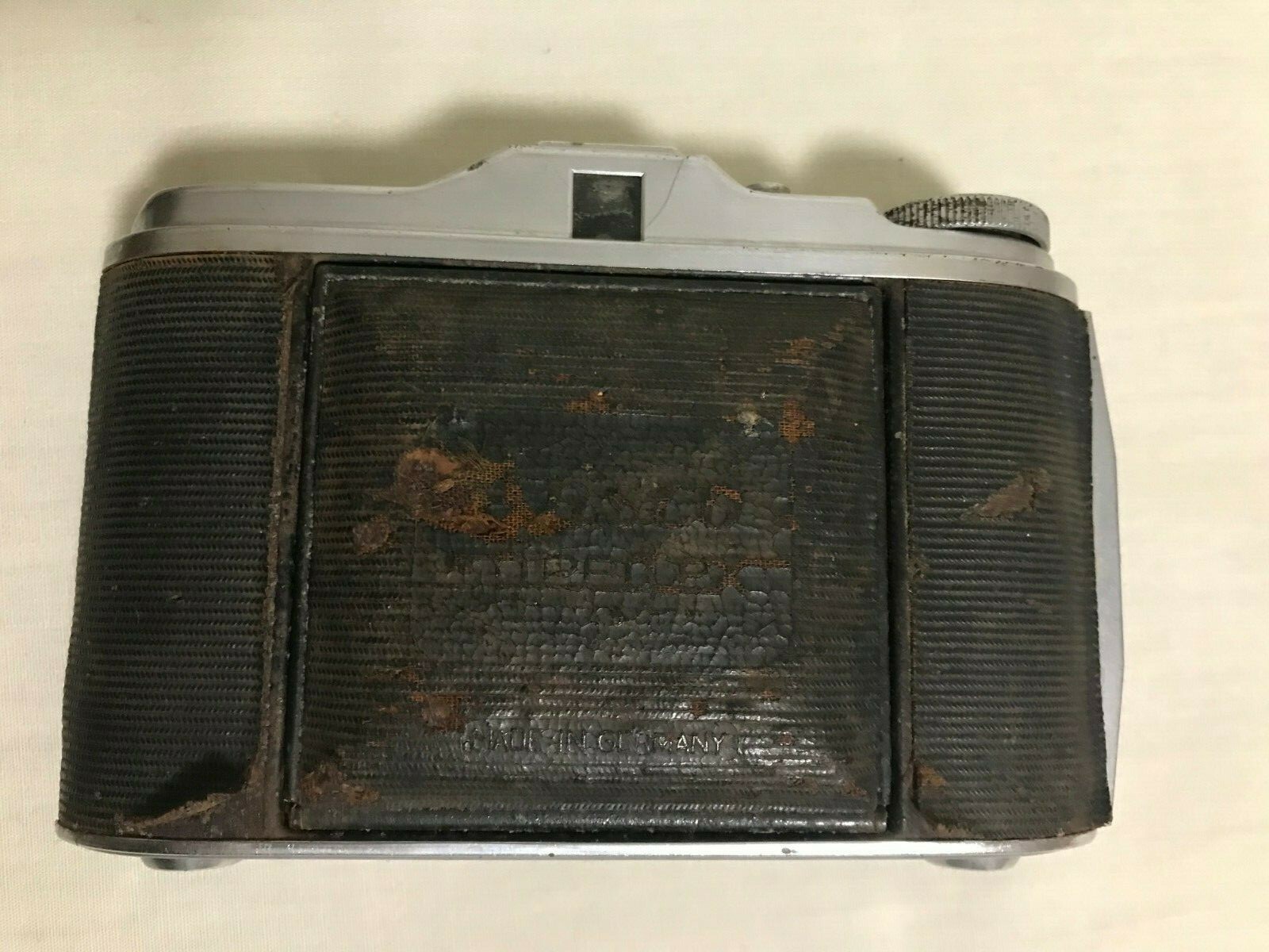 Lot of 3 Vintage Cameras 2 Kodak, 1 Vario, film canister, darkroom