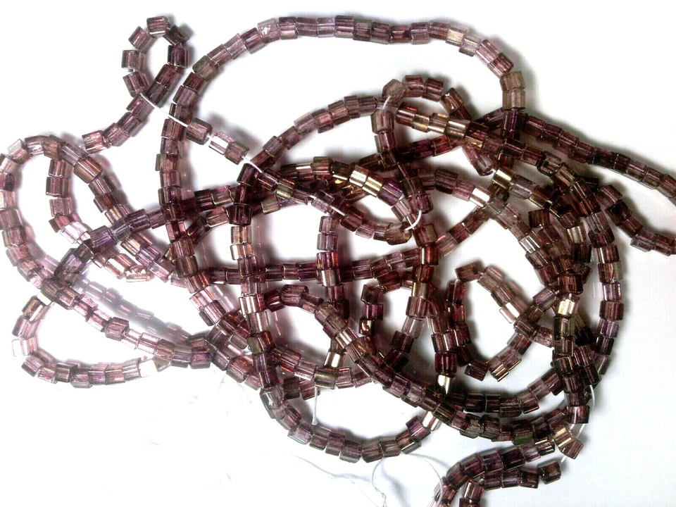 VTG 500 SQUARE CRYSTAL WITH PINK PICASSO GLASS SEED BEADS 3.4X3.4mm #061013h - Image 2 of 3