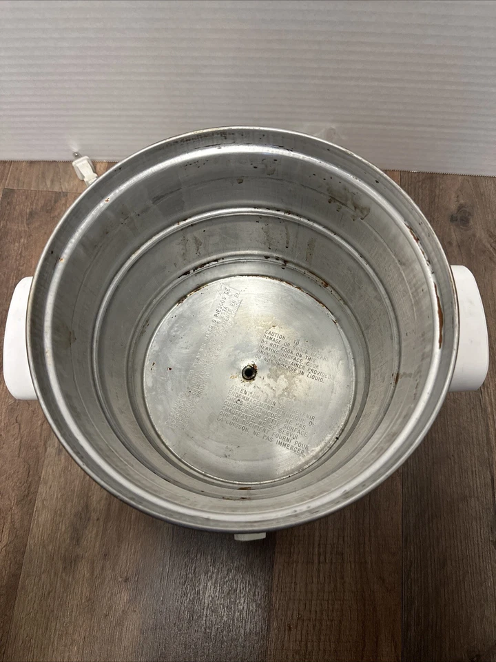 Rival Crock Pot Slow Cooker Stoneware 3100/2 3.5 Qt. Made in USA - Image 2 of 3