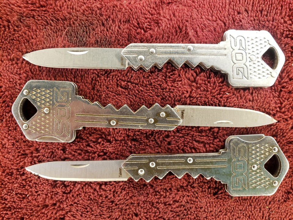 🔴 Lot of Three SOG Knife Key Shape Stainless Steel Folding Drop Blade