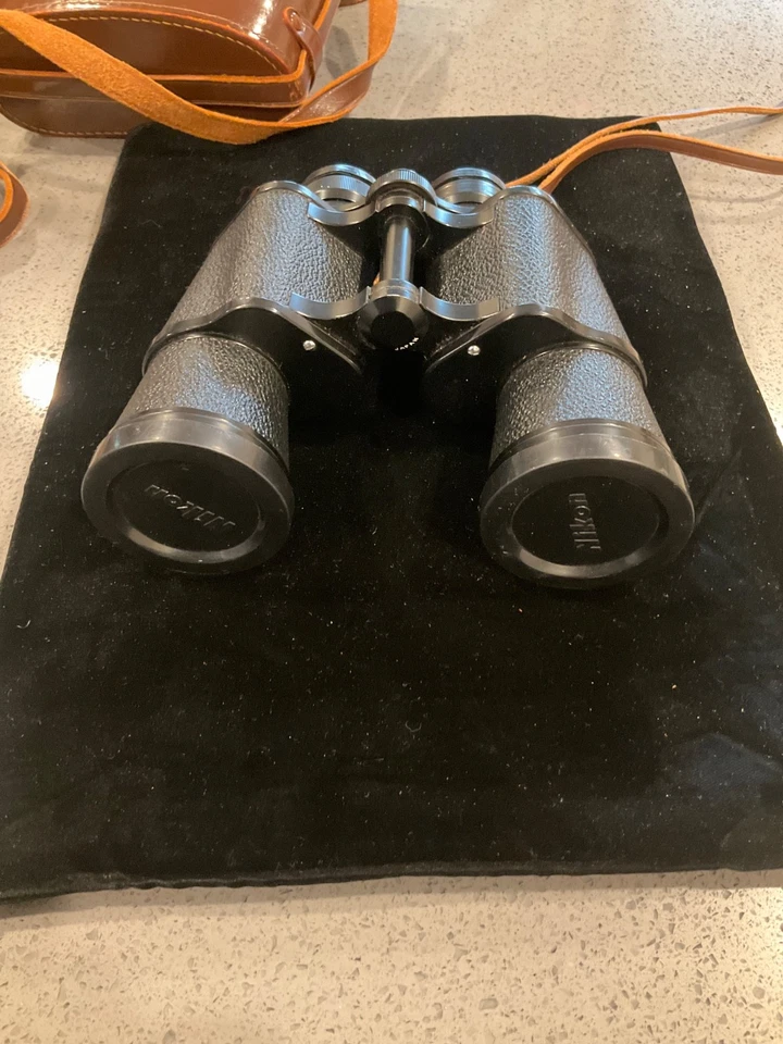 Nippon Kogaku Tokyo Nikon Fernglas 7x50 7,3* mit Ledertasche