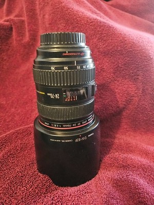 Canon EF 24-70mm f/2.8 L USM for parts or repair