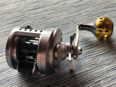 リール SHIMANO CALCUTTA CONQUEST 200DC Shimano Calcutta Conquest 200DC Right Hand Baitcasting Reel Custom