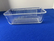 VINTAGE RIBBED CLEAR RECTANGLE REFRIGERATOR DISH NO LID