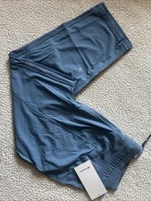 Lululemon Dance Studio Mid Rise Crop Pant Size 4 Blue Color