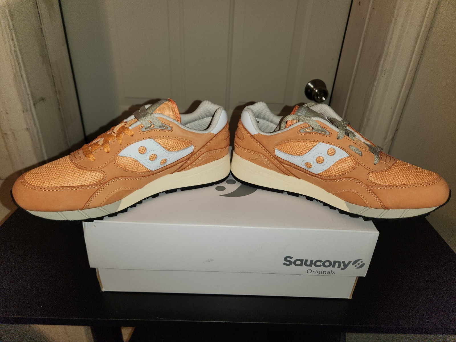Orange/White Saucony Shadow 6000 Size 9 thumbnail 4