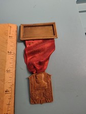 old vintage president kennedy vfw convention badge