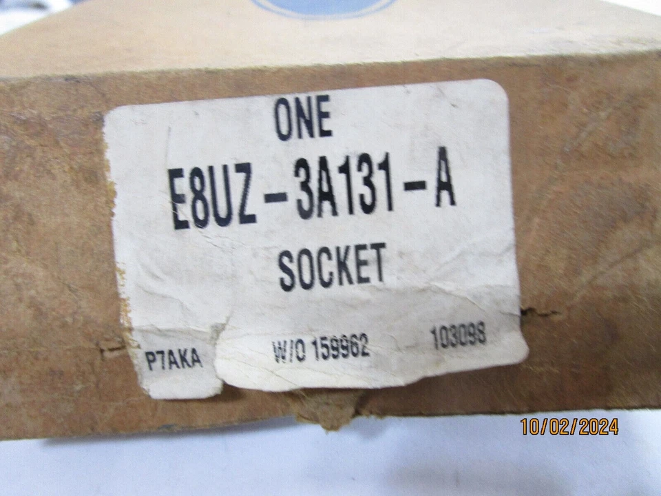 Genuine Ford OEM E8UZ-3A131-A Tie Rod End Foto 2 de 4