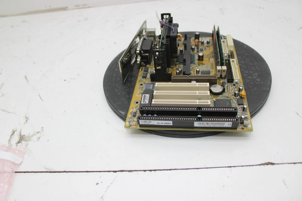 Biostar M6TLD Motherboard w/ Intel Celeron MMX 400MHz 256MB Ram - Image 4 of 4