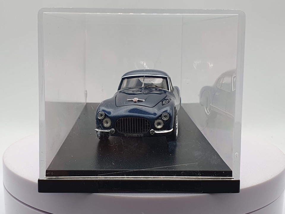 Miniature Bizarre – Fiat 8V First Series 1953 – Échelle 1/43 – Résine