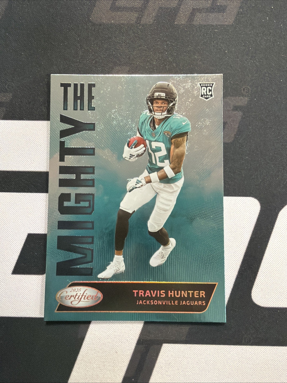 2025 Panini Certified Football Travis Hunter The Mighty Case Hit SSP