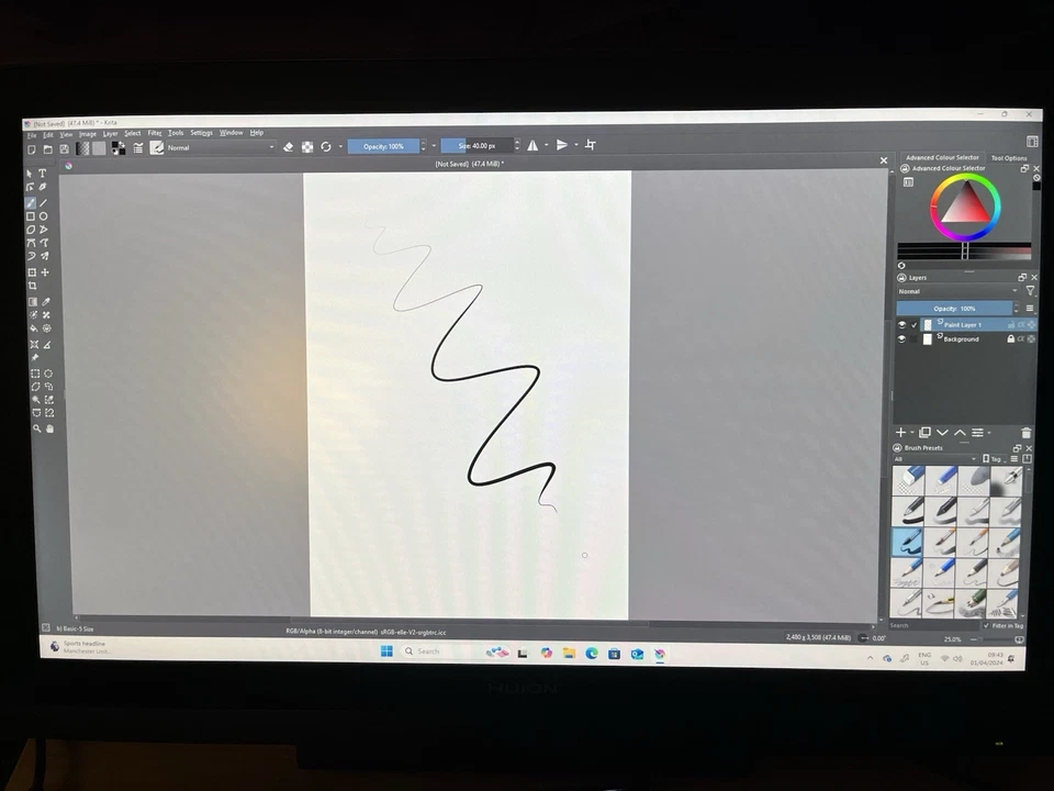 Huion Kamvas 20 Graphic Tablet Black With Stand, Pen And Power Supply - Image 3 of 4