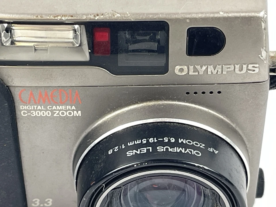 Olympus CAMEDIA C-3000 Zoom 3.3MP Digital Camera Made In Japan Working READ - Image 4 of 4