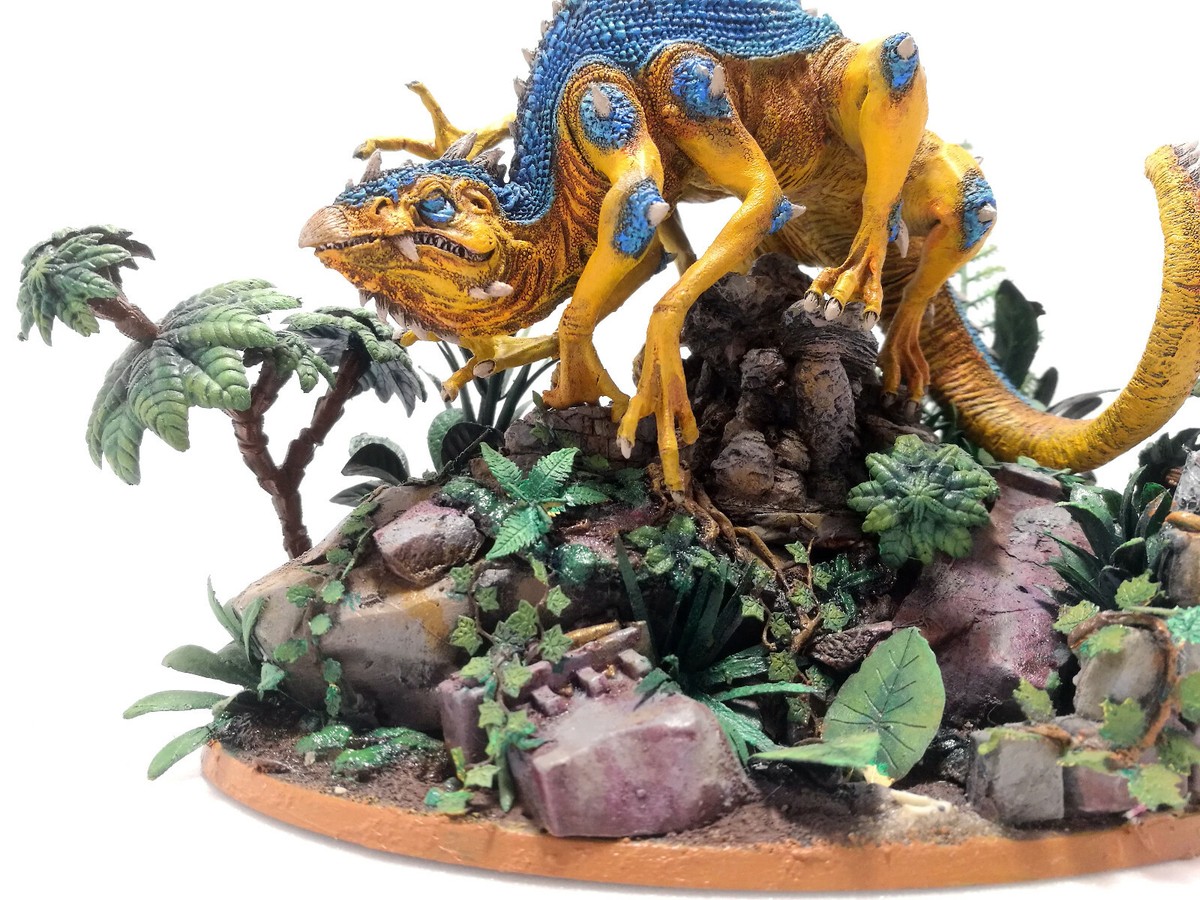 WARHAMMER FORGEWORLD LIZARDMEN MONSTER CUSTOMIZED BASE 