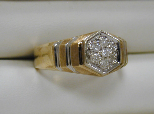 Unisex 10K Two Tone Gold .25 CT Natural 7 Diamond Cluster Ring Size 10.25 - Picture 2 of 12