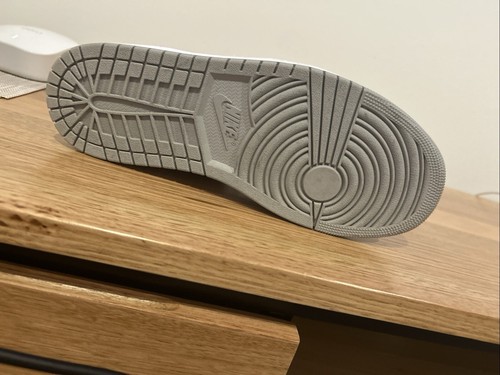 Size 11 - Jordan 1 Mid Light Smoke Grey - Picture 5 of 18