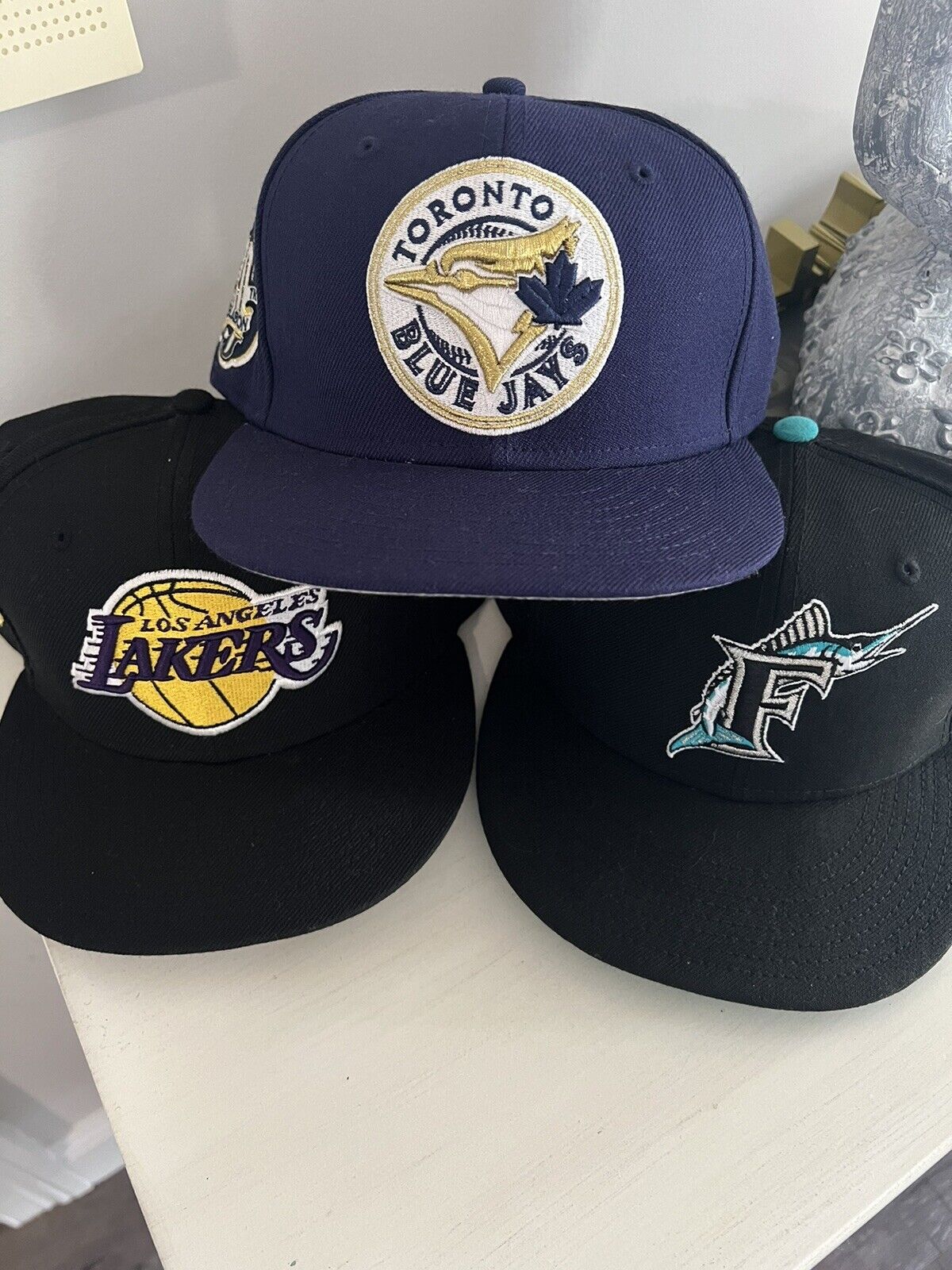 new era fitted hat Lot - image 1