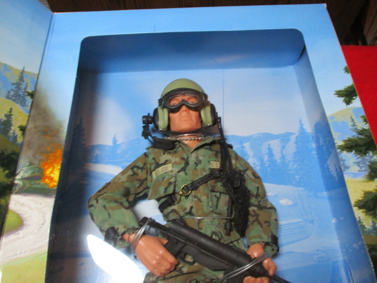 ミリタリー GI JOE 1997 U.S. ARMY TANK COMMANDER 1996 GI Joe Classic Collection US Army Tank Commander 1997