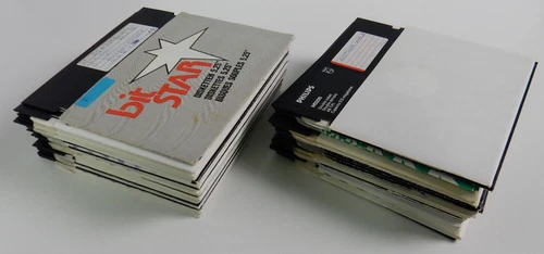 50 Stück 5,25" - Disketten - versch. Herst. - bespielt für Commodore C64 / C128