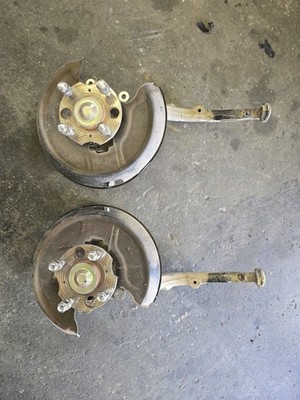 92-96 Prelude Si Oem Rear Suspension Knuckle Set With ABS Hub Spindle 