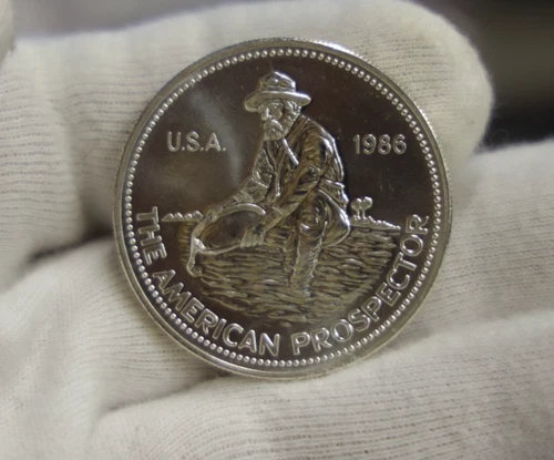 1986 Engelhard 1 oz Prospector Silver Round  Unc.