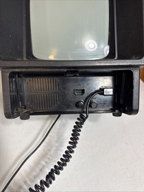 GCE Vectrex Arcade System Console 1982 - POWERS ON - SOLD AS IS / LOOK/READ!