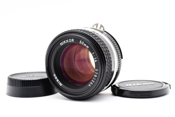 Nikon NIKON Ai-S Nikkor 50mm F1.4 A03 front and rear caps