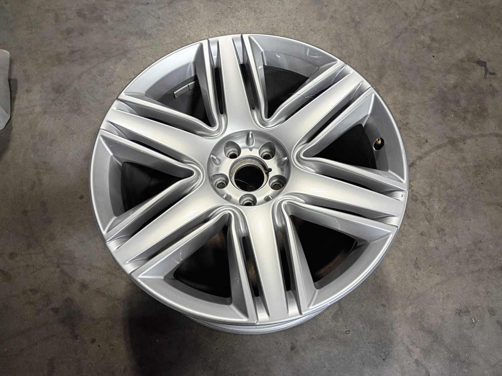 Bentley Continental GT -(3W0601025FE) 20x9.5 OEM WHEEL RIM