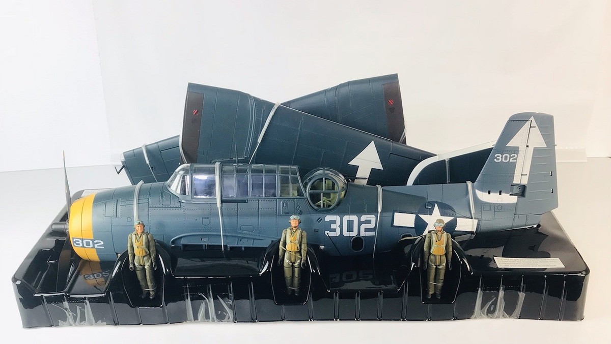 1:18 21ST CENTURY TOYS TBF-1 AVENGER #302 - BUNKER HILL Navy