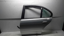 Porte arrière et accessoires BMW 2002