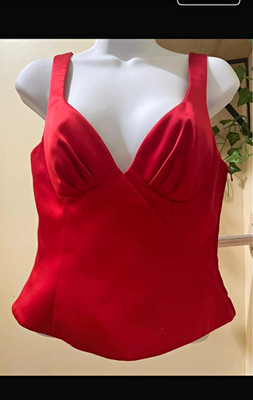 Giorgio Armani Red Silk Satin V-Neck Wide Strap Camisole Top Size 38 Italy