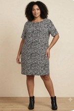 Chic TALBOTS Shift Dress Size 22W Black Gray White Animal Print Versatile