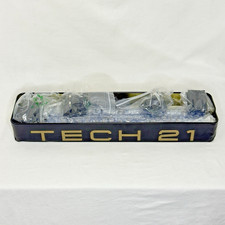 Tech 21 BASS FLY RIG v2 SansAmp Analog Bass M...