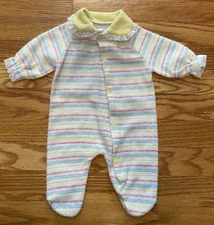 Vintage Lullaby Land Pastel Striped Footed Sleeper Jammies Newborn Birth-10lbs