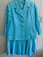 Ann Gerlin  3-piece 100 per cent Linen suit fully lined size 16 blazer blouse sk